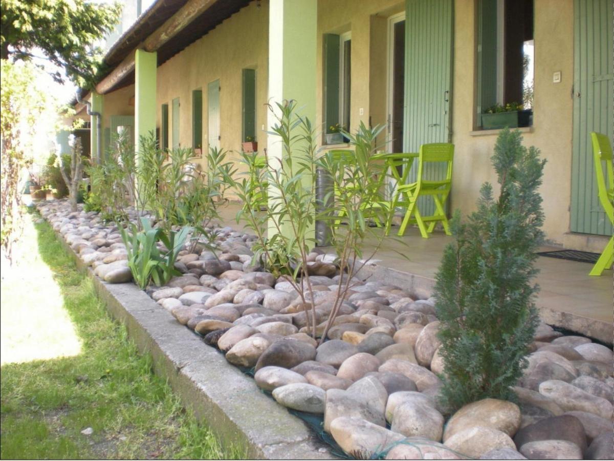 Au Saint Roch - Hotel Et Jardin Avignon Ruang foto